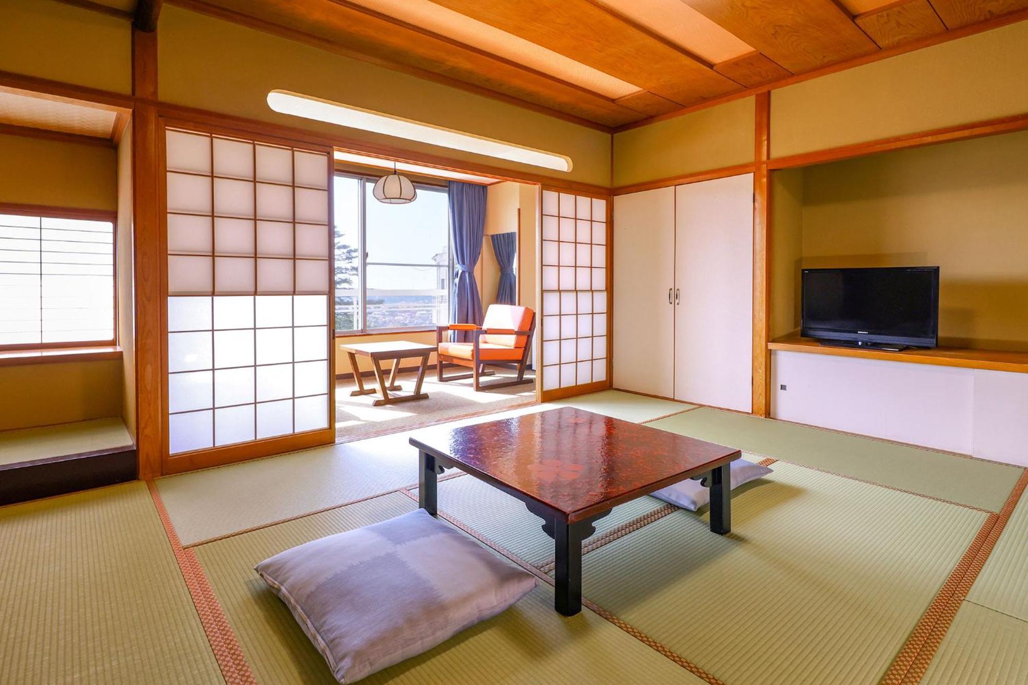 Готель Ooedo Onsen Monogatari Premium Yamashitaya Каґа Екстер'єр фото