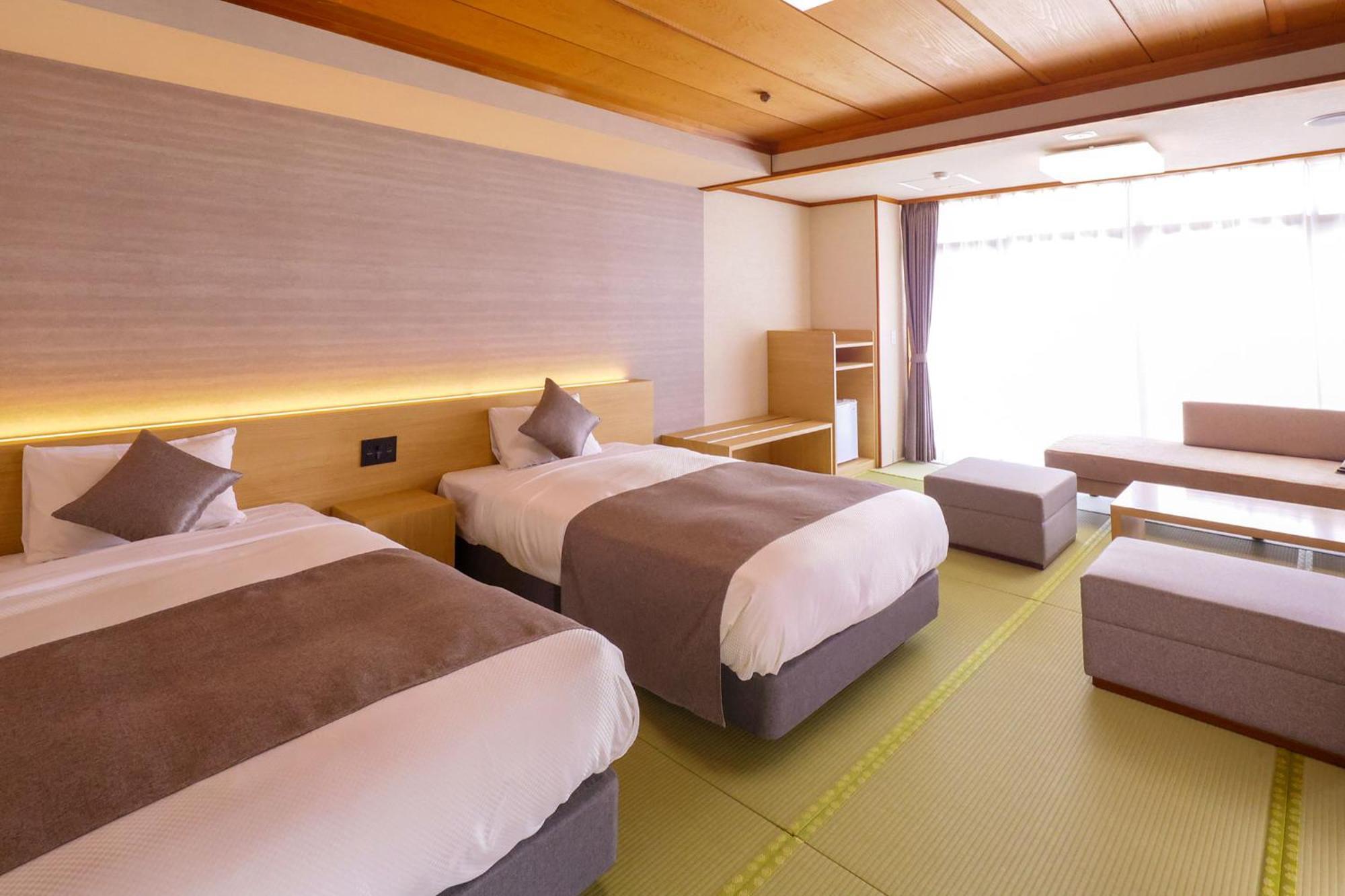 Готель Ooedo Onsen Monogatari Premium Yamashitaya Каґа Екстер'єр фото