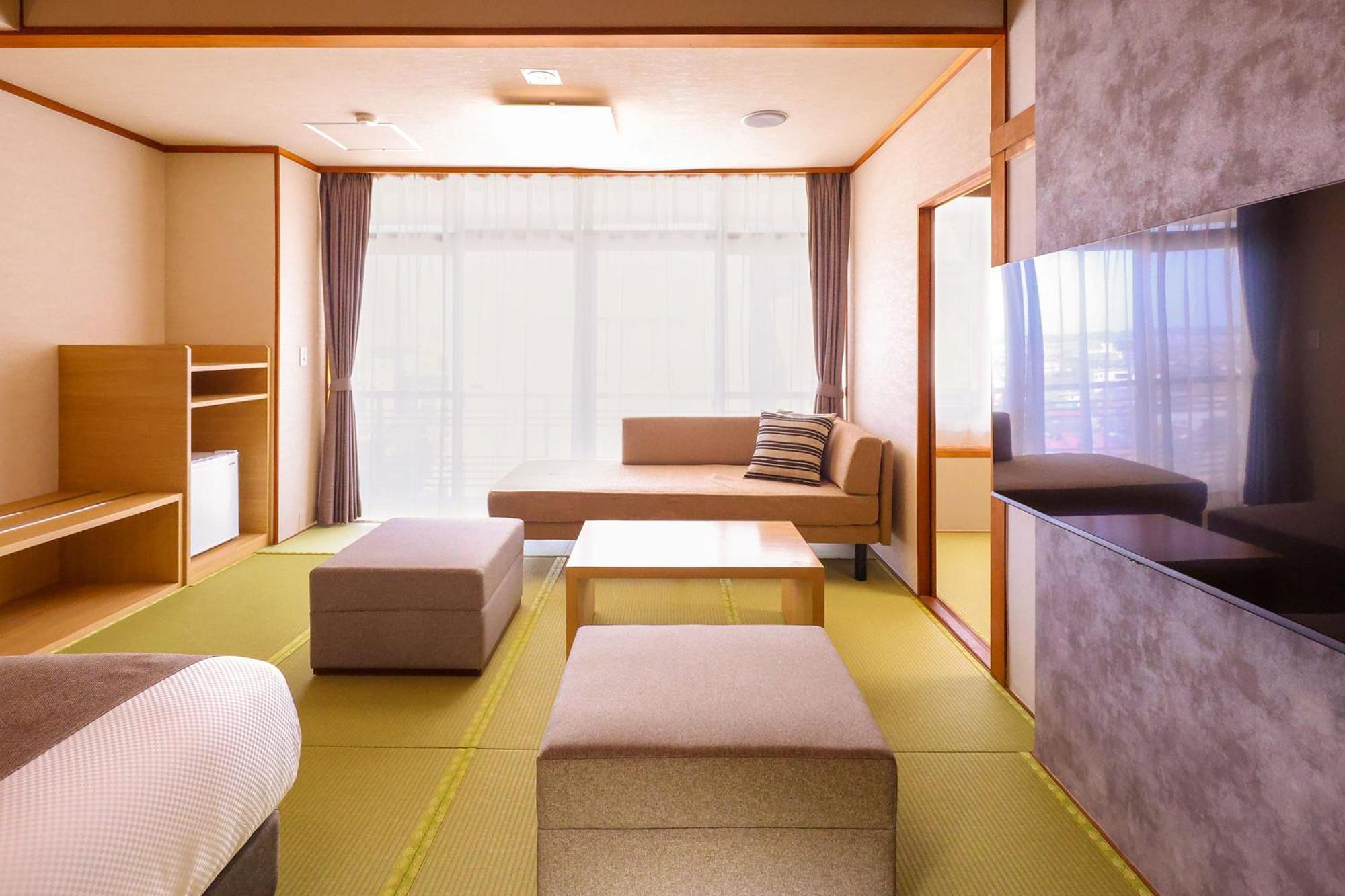 Готель Ooedo Onsen Monogatari Premium Yamashitaya Каґа Екстер'єр фото